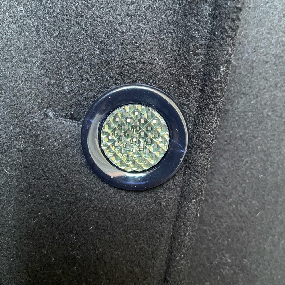 Black coat - Picture 4 of 11